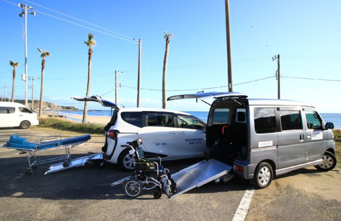 介護タクシーと介護保険タクシー